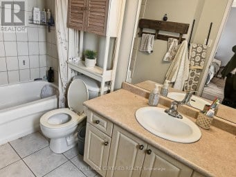 64 ADMIRAL CRESCENT Essa (Angus) Ontario photo 13