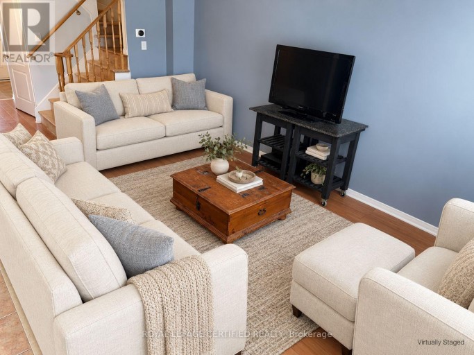 64 ADMIRAL CRESCENT, Essa (Angus), Ontario, L0M1B4