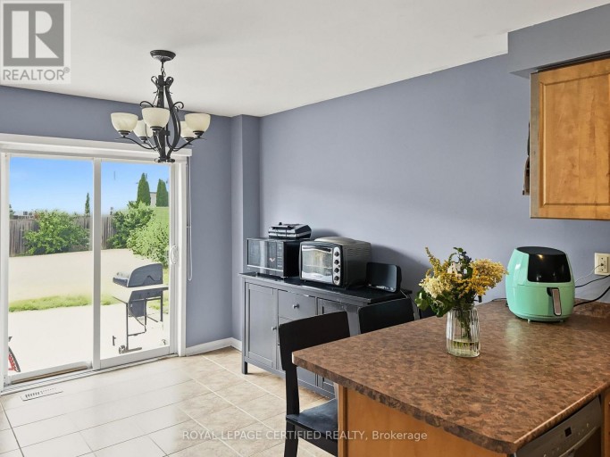 64 ADMIRAL CRESCENT, Essa (Angus), Ontario, L0M1B4
