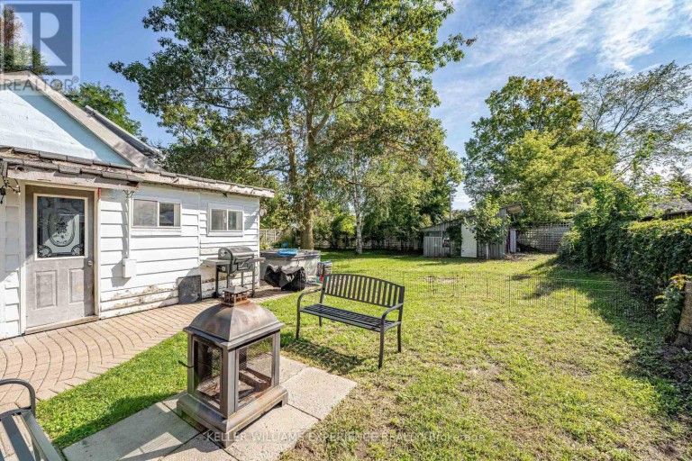 120 ELIZABETH STREET, Essa (Angus), Ontario, L0M1B0