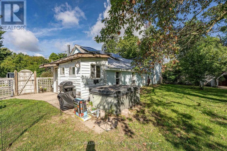 120 ELIZABETH STREET, Essa (Angus), Ontario, L0M1B0