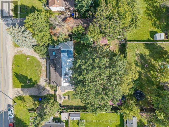 120 ELIZABETH STREET, Essa (Angus), Ontario, L0M1B0