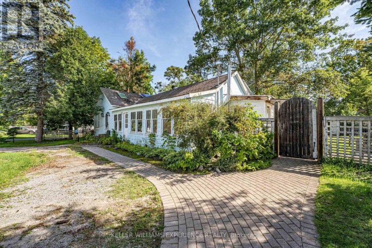 120 ELIZABETH STREET, Essa (Angus), Ontario, L0M1B0