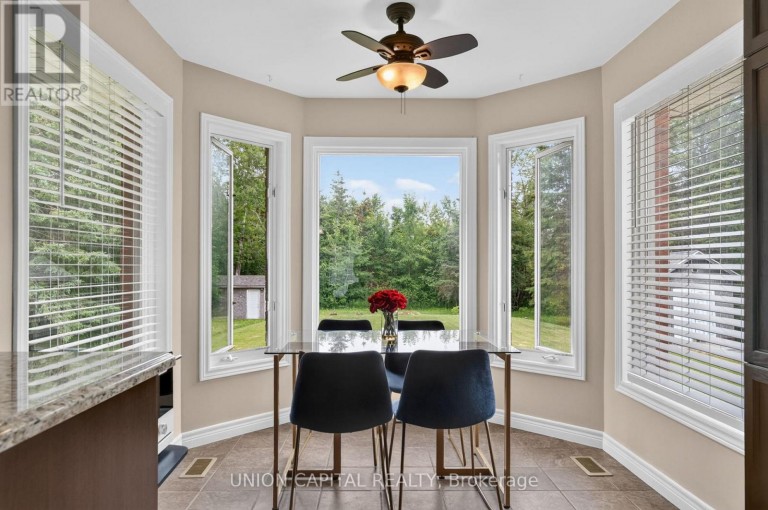 3132 RAVENSHOE ROAD, Georgina (Belhaven), Ontario, L4P3E9