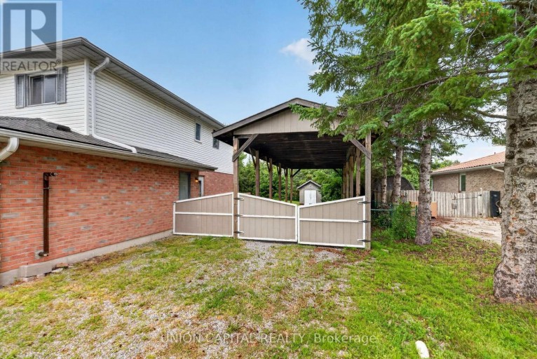 3132 RAVENSHOE ROAD, Georgina (Belhaven), Ontario, L4P3E9