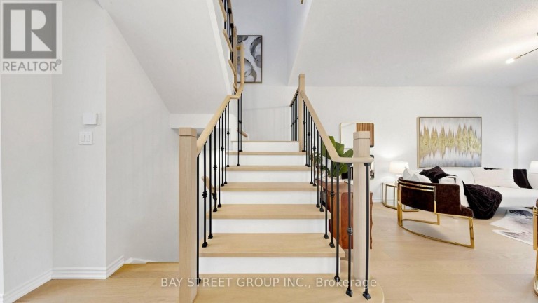 35 SHARBOT LANE, Markham (Greensborough), Ontario, L6E0S7