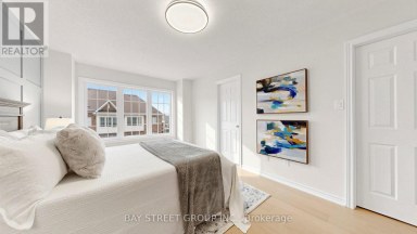 35 SHARBOT LANE Markham (Greensborough) Ontario photo 22