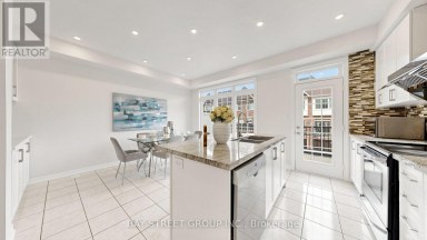 35 SHARBOT LANE Markham (Greensborough) Ontario photo 9
