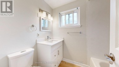 380 VANCOUVER CRESCENT Oshawa (Vanier) Ontario photo 23
