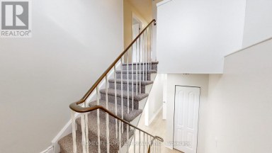 380 VANCOUVER CRESCENT Oshawa (Vanier) Ontario photo 15
