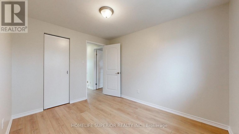 380 VANCOUVER CRESCENT, Oshawa (Vanier), Ontario, L1J5X9