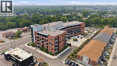 310 - 1010 DUNDAS STREET Whitby (Pringle Creek) Ontario photo 1