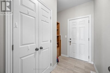 629 GWEN AVENUE, Kingston (City Northwest) Ontario