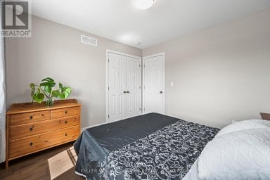 629 GWEN AVENUE, Kingston (City Northwest) Ontario