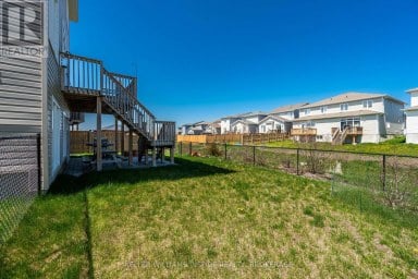629 GWEN AVENUE, Kingston (City Northwest) Ontario