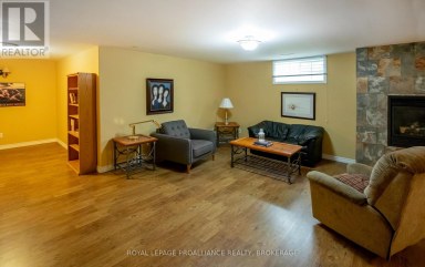 1098 COVERDALE DRIVE, Kingston (City SouthWest) Ontario
