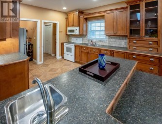 1098 COVERDALE DRIVE, Kingston (City SouthWest) Ontario