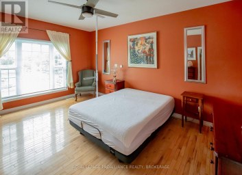 1098 COVERDALE DRIVE, Kingston (City SouthWest) Ontario