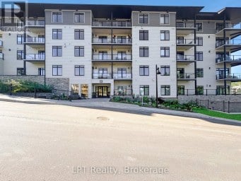 201 - 17 CLEAVE AVENUE Prince Edward County (Picton) Ontario photo 1