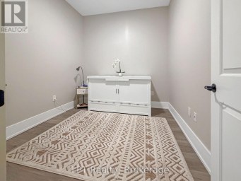 201 - 17 CLEAVE AVENUE Prince Edward County (Picton) Ontario photo 13