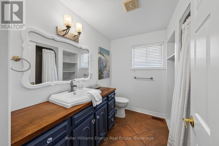 16169 LOYALIST PARKWAY, Prince Edward County (Hallowell Ward), Ontario, K0K1G0