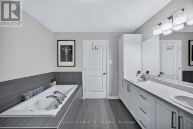 239 KING STREET Carleton Place Ontario photo 34