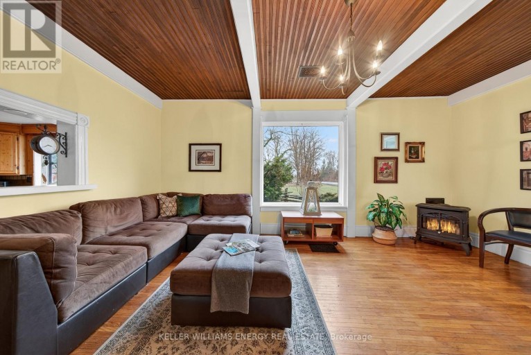 419 COUNTY RD 25 ROAD, Prince Edward County (North Marysburg Ward), Ontario, K0K2T0