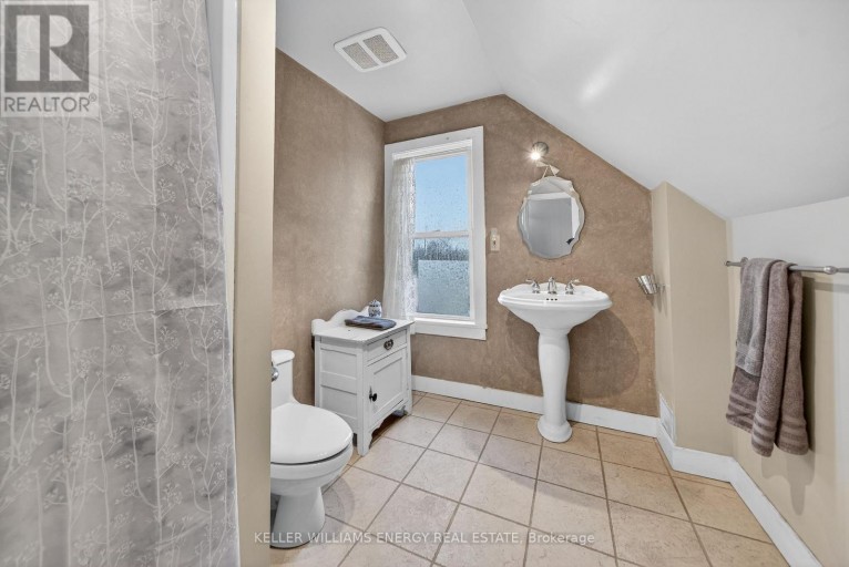 419 COUNTY RD 25 ROAD, Prince Edward County (North Marysburg Ward), Ontario, K0K2T0