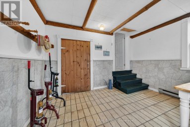 419 COUNTY RD 25 ROAD Prince Edward County (North Marysburg Ward) Ontario photo 6