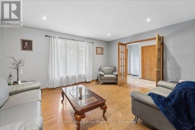 35 ROYAL ESTATE DRIVE Kawartha Lakes (Pontypool) Ontario photo 10