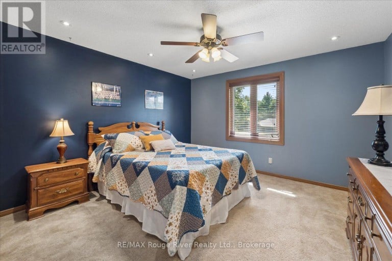 35 ROYAL ESTATE DRIVE, Kawartha Lakes (Pontypool), Ontario, L0A1K0