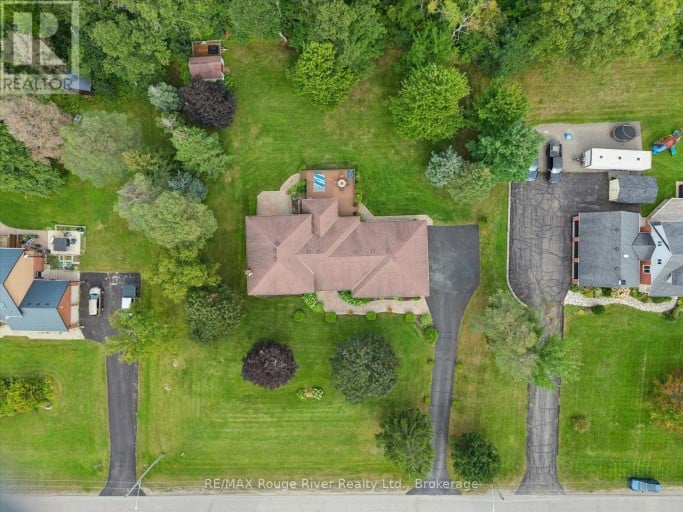 35 ROYAL ESTATE DRIVE, Kawartha Lakes (Pontypool), Ontario, L0A1K0