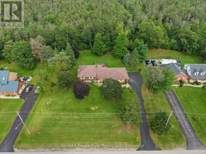 35 ROYAL ESTATE DRIVE, Kawartha Lakes (Pontypool), Ontario, L0A1K0