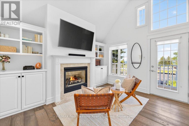 98 HURON STREET, Collingwood, Ontario, L9Y4Y3