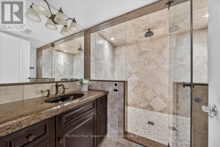98 HURON STREET, Collingwood, Ontario, L9Y4Y3