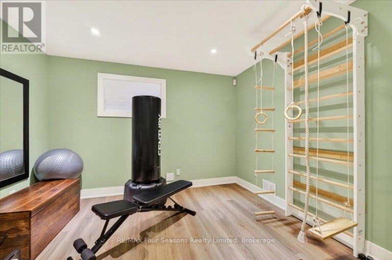 98 HURON STREET, Collingwood, Ontario, L9Y4Y3