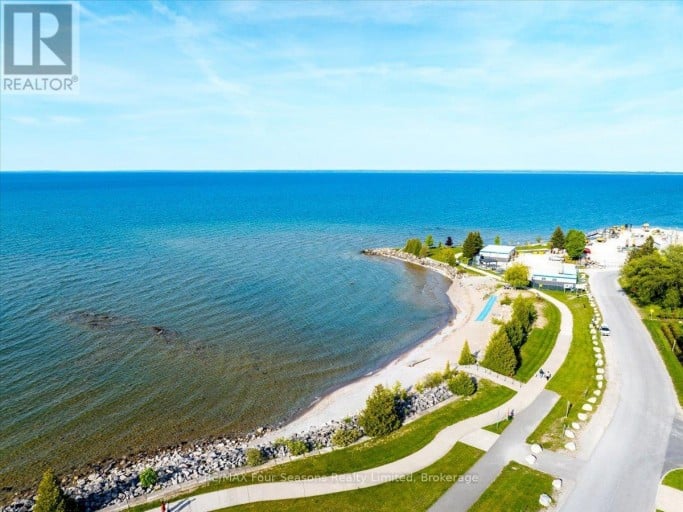 98 HURON STREET, Collingwood, Ontario, L9Y4Y3