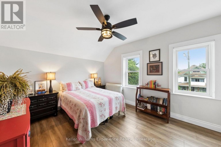 344 SECOND STREET, Midland, Ontario, L4R3R3