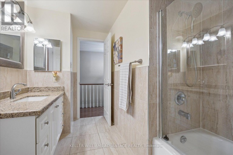 120 WINTER GARDENS TRAIL, Toronto (Rouge), Ontario, M1C3N7