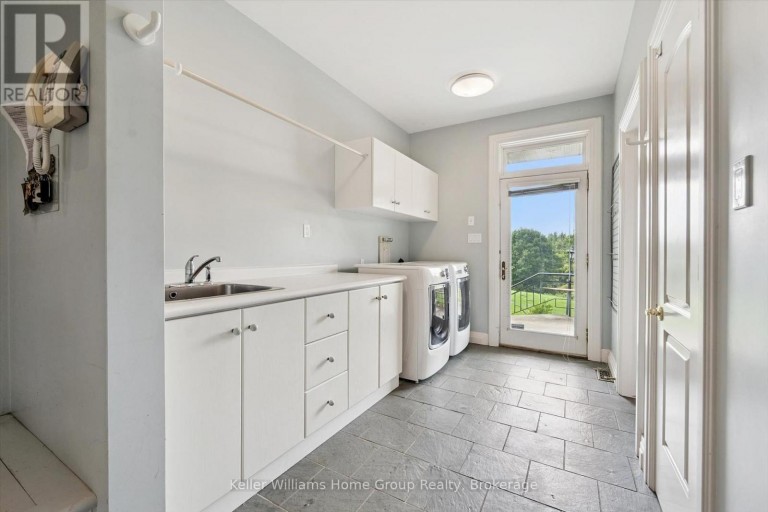 3 SERENA LANE, Guelph (Pineridge/Westminster Woods), Ontario, N1L1E7