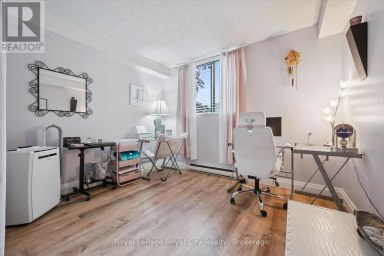 206 - 93 WESTWOOD ROAD Guelph (Willow West/Sugarbush/West Acres) Ontario photo 29