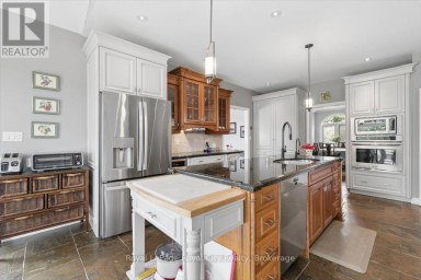 26 BRIDLE PATH Puslinch Ontario photo 11