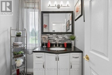 26 BRIDLE PATH Puslinch Ontario photo 16
