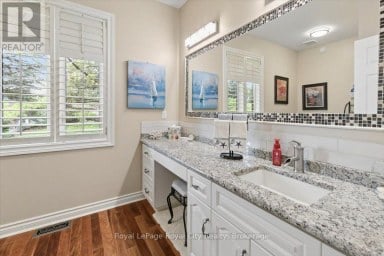 26 BRIDLE PATH Puslinch Ontario photo 19