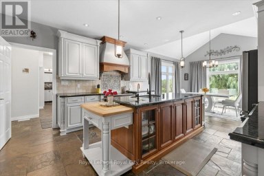 26 BRIDLE PATH Puslinch Ontario photo 8