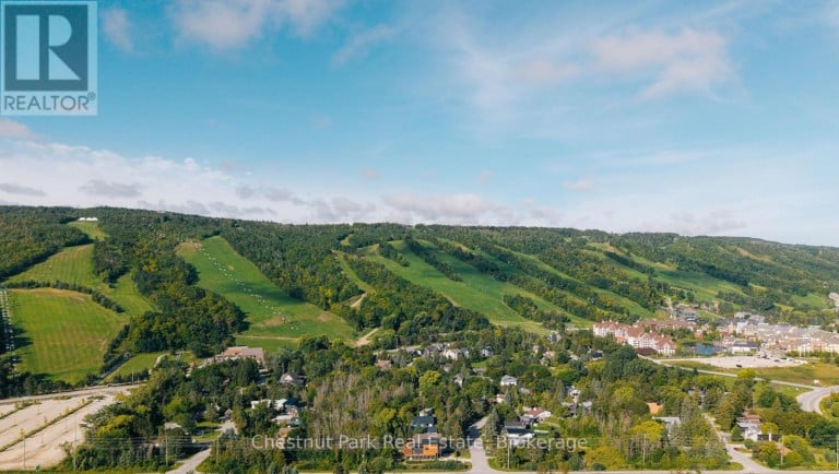144 BLACK WILLOW CRESCENT, Blue Mountains, Ontario, L9Y0Z3