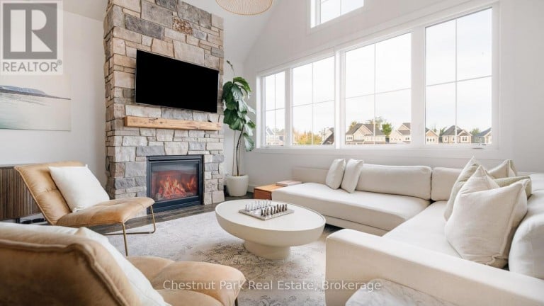 144 BLACK WILLOW CRESCENT, Blue Mountains, Ontario, L9Y0Z3