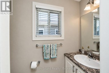2327 10TH AVENUE E Owen Sound Ontario photo 29