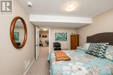 2327 10TH AVENUE E Owen Sound Ontario photo 35
