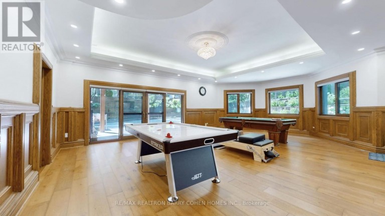 30 MARCUS COURT, Vaughan, Ontario, L6A1G2